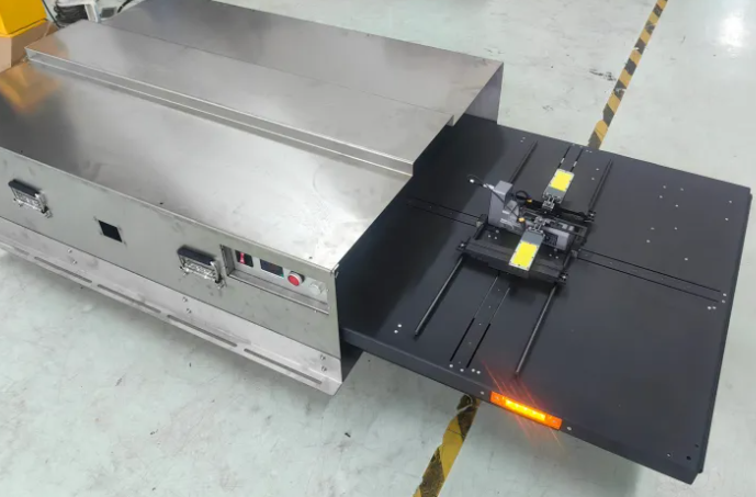 Hydrogen charging station sliding platform